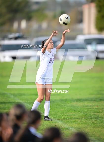 Thumbnail 3 in Rancho Cucamonga vs. Oak Hills photogallery.