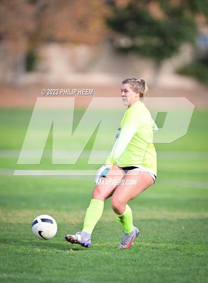 Thumbnail 2 in Rancho Cucamonga vs. Oak Hills photogallery.