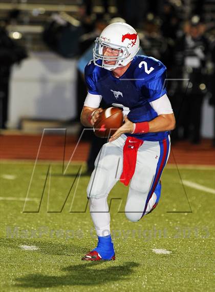 Thumbnail 1 in L D Bell @ Grapevine photogallery.