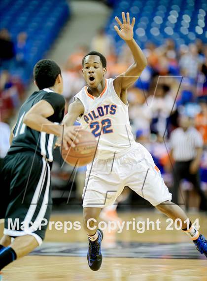 Thumbnail 1 in St. Joseph Notre Dame vs. Renaissance Academy (CIF D5 State Final) photogallery.