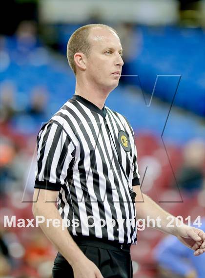 Thumbnail 1 in St. Joseph Notre Dame vs. Renaissance Academy (CIF D5 State Final) photogallery.