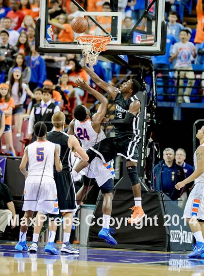Thumbnail 2 in St. Joseph Notre Dame vs. Renaissance Academy (CIF D5 State Final) photogallery.