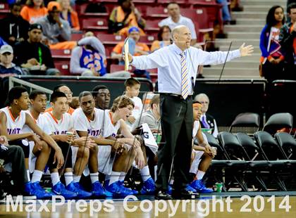 Thumbnail 2 in St. Joseph Notre Dame vs. Renaissance Academy (CIF D5 State Final) photogallery.