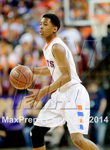 Thumbnail 3 in St. Joseph Notre Dame vs. Renaissance Academy (CIF D5 State Final) photogallery.