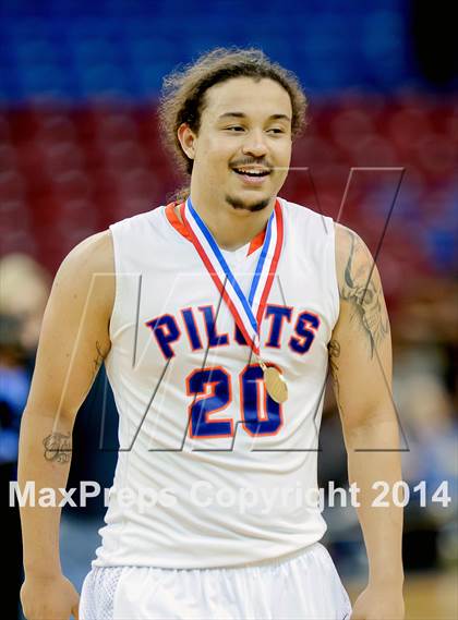 Thumbnail 3 in St. Joseph Notre Dame vs. Renaissance Academy (CIF D5 State Final) photogallery.