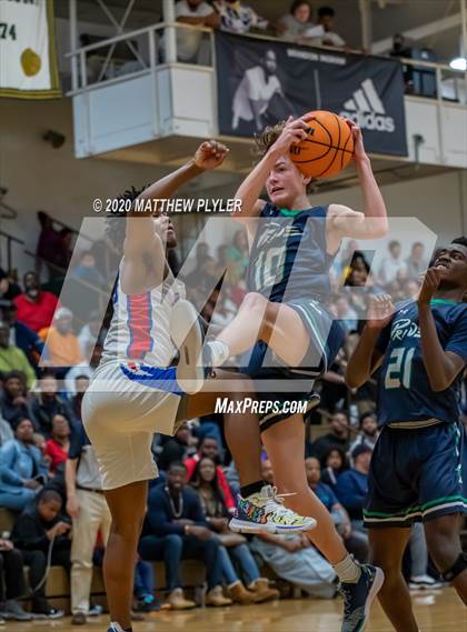 Thumbnail 3 in Leesville Road vs. Pender (Hoopstate MLK Classic - Kinston) photogallery.