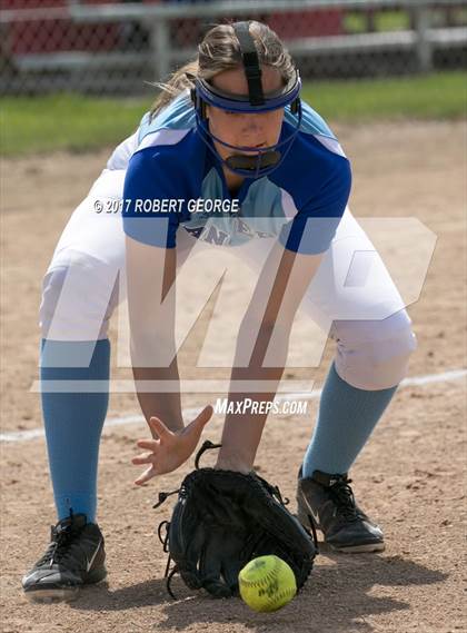 Thumbnail 1 in Brook field Central @ Muskego photogallery.