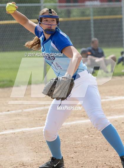 Thumbnail 1 in Brook field Central @ Muskego photogallery.