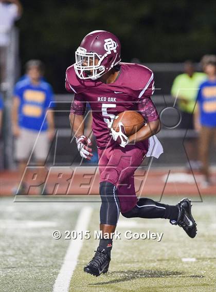 Thumbnail 3 in Red Oak vs. Frisco photogallery.