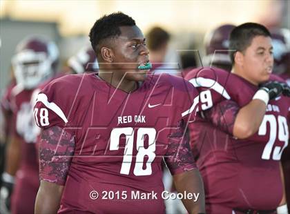Thumbnail 3 in Red Oak vs. Frisco photogallery.