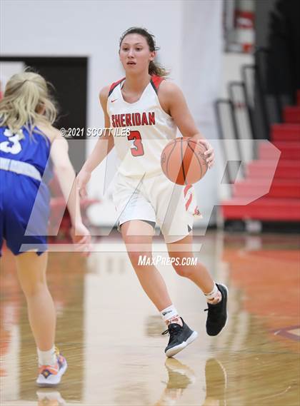 Thumbnail 2 in Washington @ Sheridan (OHSAA D2 Sectional Playoff) photogallery.