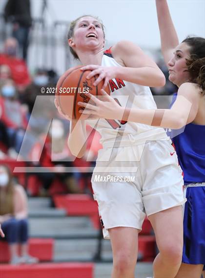 Thumbnail 2 in Washington @ Sheridan (OHSAA D2 Sectional Playoff) photogallery.