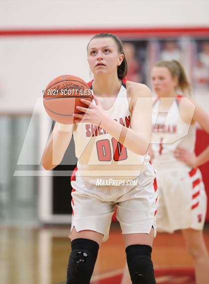 Thumbnail 1 in Washington @ Sheridan (OHSAA D2 Sectional Playoff) photogallery.