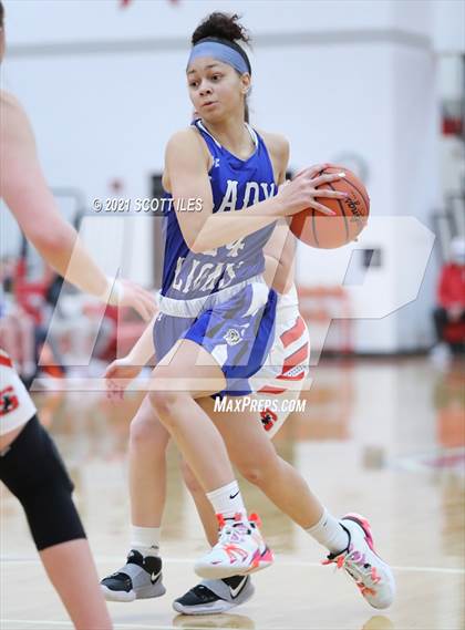 Thumbnail 3 in Washington @ Sheridan (OHSAA D2 Sectional Playoff) photogallery.