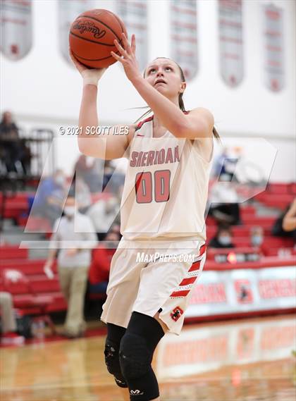 Thumbnail 1 in Washington @ Sheridan (OHSAA D2 Sectional Playoff) photogallery.