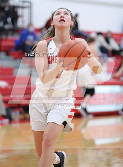 Thumbnail 3 in Washington @ Sheridan (OHSAA D2 Sectional Playoff) photogallery.