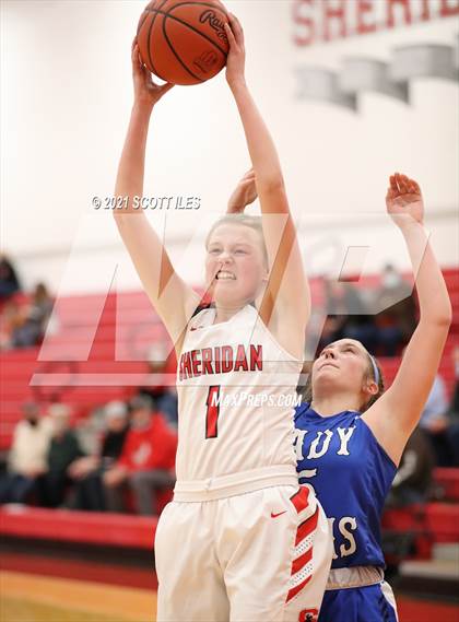 Thumbnail 1 in Washington @ Sheridan (OHSAA D2 Sectional Playoff) photogallery.