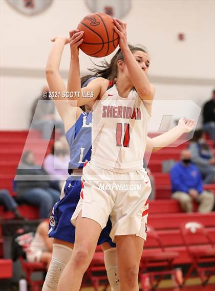 Thumbnail 2 in Washington @ Sheridan (OHSAA D2 Sectional Playoff) photogallery.