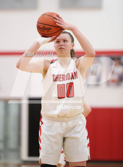 Thumbnail 2 in Washington @ Sheridan (OHSAA D2 Sectional Playoff) photogallery.