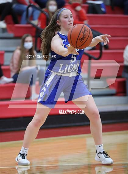 Thumbnail 3 in Washington @ Sheridan (OHSAA D2 Sectional Playoff) photogallery.