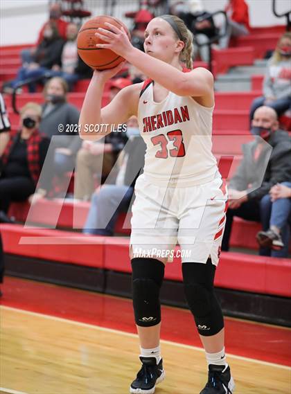 Thumbnail 2 in Washington @ Sheridan (OHSAA D2 Sectional Playoff) photogallery.