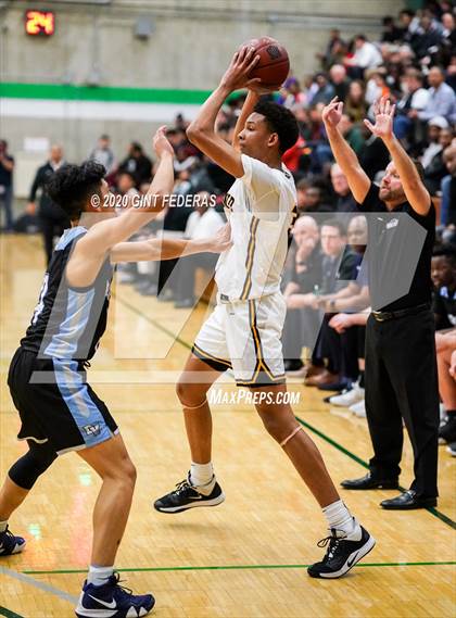 Thumbnail 1 in Bishop O'Dowd vs. Dougherty Valley (CIF NCS Open Division Quarterfinal) photogallery.
