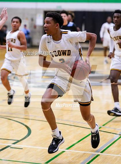 Thumbnail 3 in Bishop O'Dowd vs. Dougherty Valley (CIF NCS Open Division Quarterfinal) photogallery.