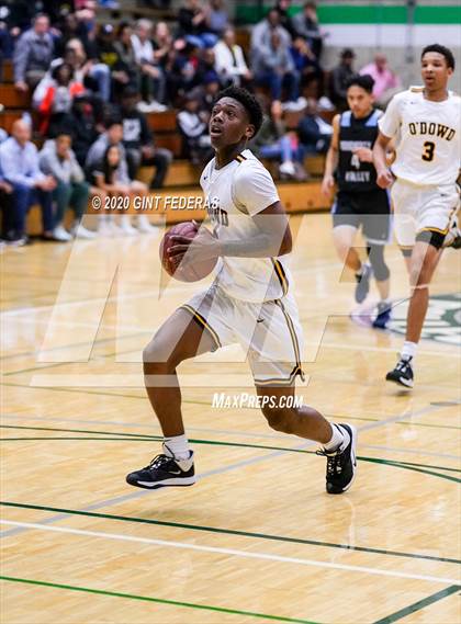 Thumbnail 2 in Bishop O'Dowd vs. Dougherty Valley (CIF NCS Open Division Quarterfinal) photogallery.