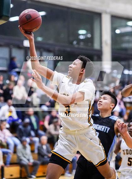 Thumbnail 1 in Bishop O'Dowd vs. Dougherty Valley (CIF NCS Open Division Quarterfinal) photogallery.