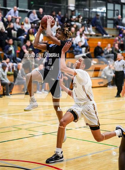 Thumbnail 1 in Bishop O'Dowd vs. Dougherty Valley (CIF NCS Open Division Quarterfinal) photogallery.