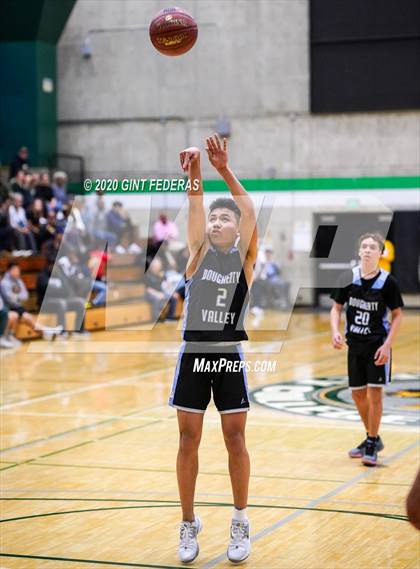 Thumbnail 2 in Bishop O'Dowd vs. Dougherty Valley (CIF NCS Open Division Quarterfinal) photogallery.