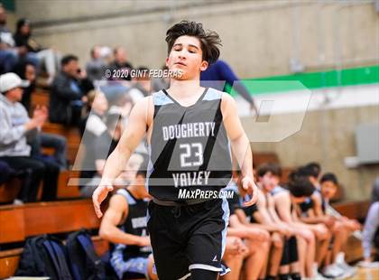 Thumbnail 1 in Bishop O'Dowd vs. Dougherty Valley (CIF NCS Open Division Quarterfinal) photogallery.