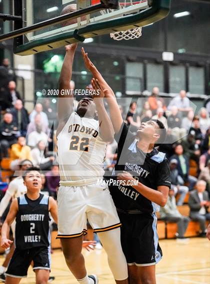 Thumbnail 3 in Bishop O'Dowd vs. Dougherty Valley (CIF NCS Open Division Quarterfinal) photogallery.