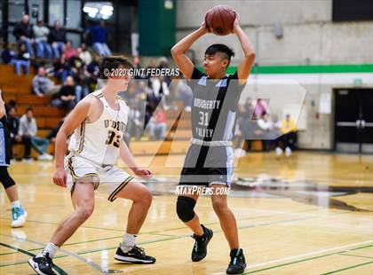 Thumbnail 2 in Bishop O'Dowd vs. Dougherty Valley (CIF NCS Open Division Quarterfinal) photogallery.