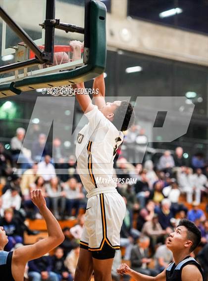 Thumbnail 3 in Bishop O'Dowd vs. Dougherty Valley (CIF NCS Open Division Quarterfinal) photogallery.