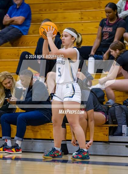 Thumbnail 3 in Oaks Christian @ Dos Pueblos photogallery.