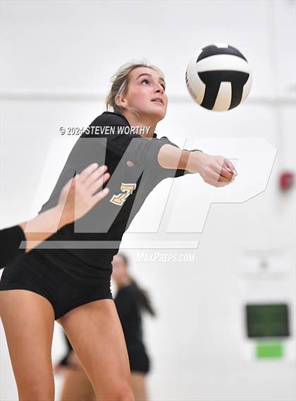 Thumbnail 3 in Apex @ Cary photogallery.