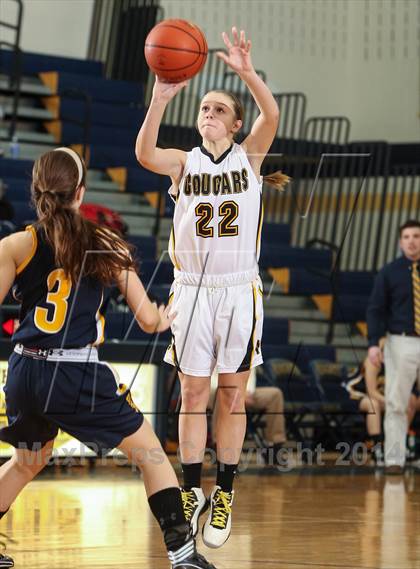 Thumbnail 2 in Victor vs. Honeoye Falls-Lima photogallery.