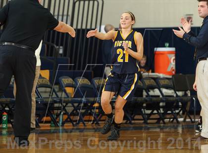 Thumbnail 3 in Victor vs. Honeoye Falls-Lima photogallery.