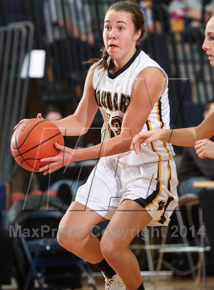 Thumbnail 3 in Victor vs. Honeoye Falls-Lima photogallery.