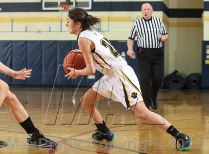 Thumbnail 2 in Victor vs. Honeoye Falls-Lima photogallery.