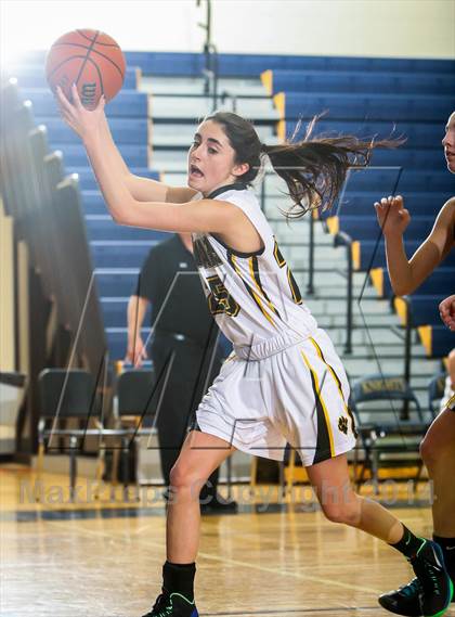 Thumbnail 1 in Victor vs. Honeoye Falls-Lima photogallery.