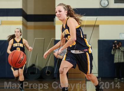 Thumbnail 3 in Victor vs. Honeoye Falls-Lima photogallery.