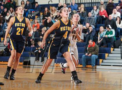 Thumbnail 3 in Victor vs. Honeoye Falls-Lima photogallery.