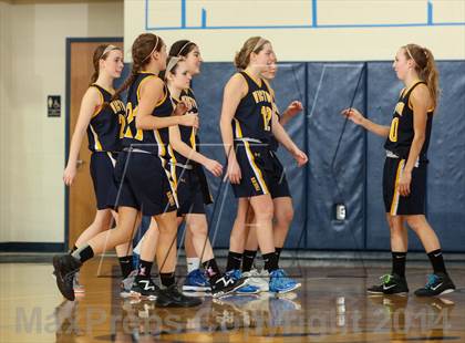 Thumbnail 1 in Victor vs. Honeoye Falls-Lima photogallery.