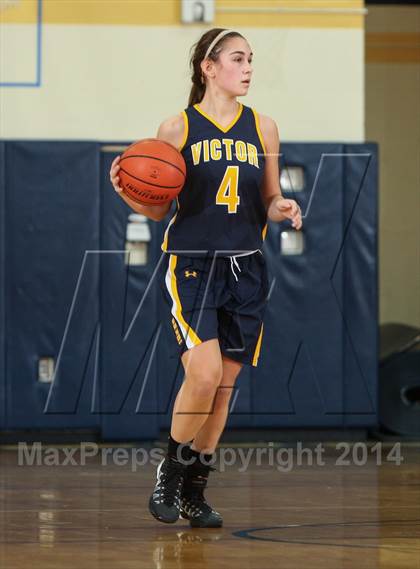 Thumbnail 2 in Victor vs. Honeoye Falls-Lima photogallery.
