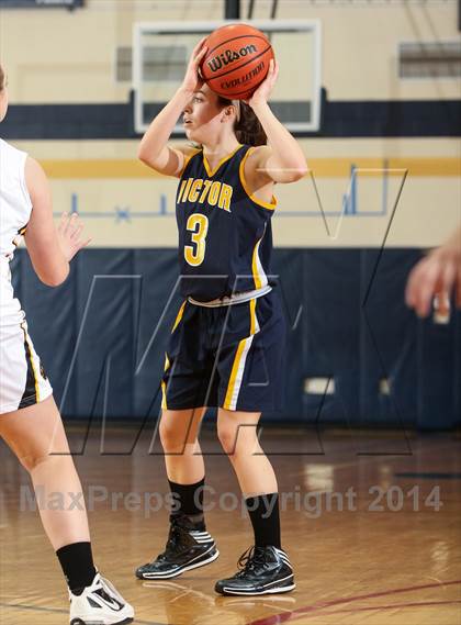 Thumbnail 3 in Victor vs. Honeoye Falls-Lima photogallery.