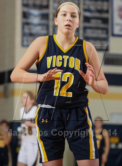 Thumbnail 3 in Victor vs. Honeoye Falls-Lima photogallery.
