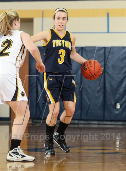 Thumbnail 2 in Victor vs. Honeoye Falls-Lima photogallery.