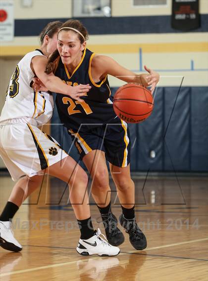 Thumbnail 2 in Victor vs. Honeoye Falls-Lima photogallery.